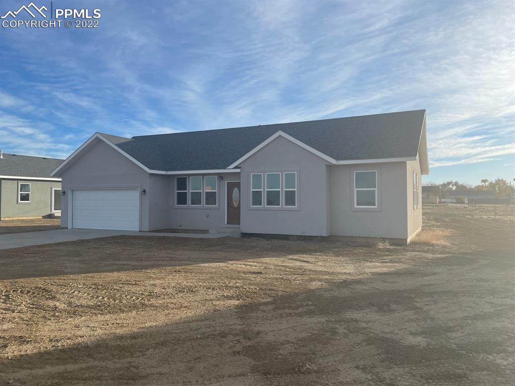 419 Sunset Avenue - Photo 1
