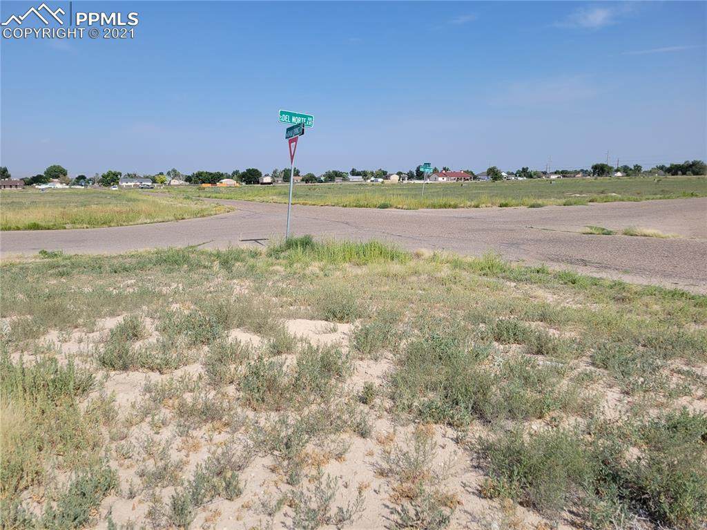 11 Idaho Springs Drive - Photo 1
