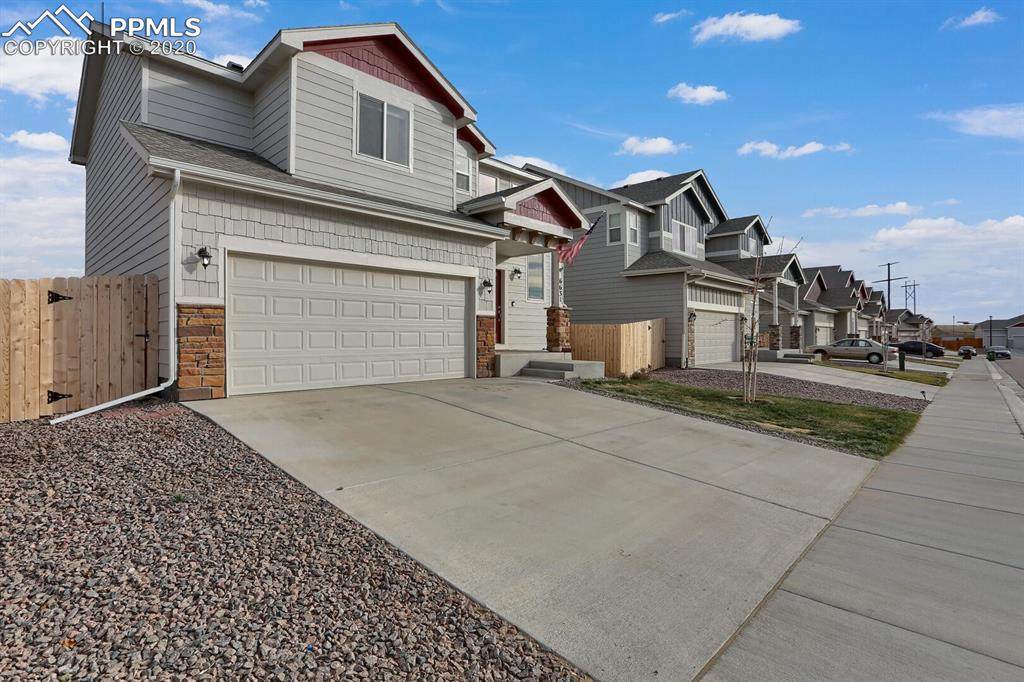 6631 Weiser Drive - Photo 1