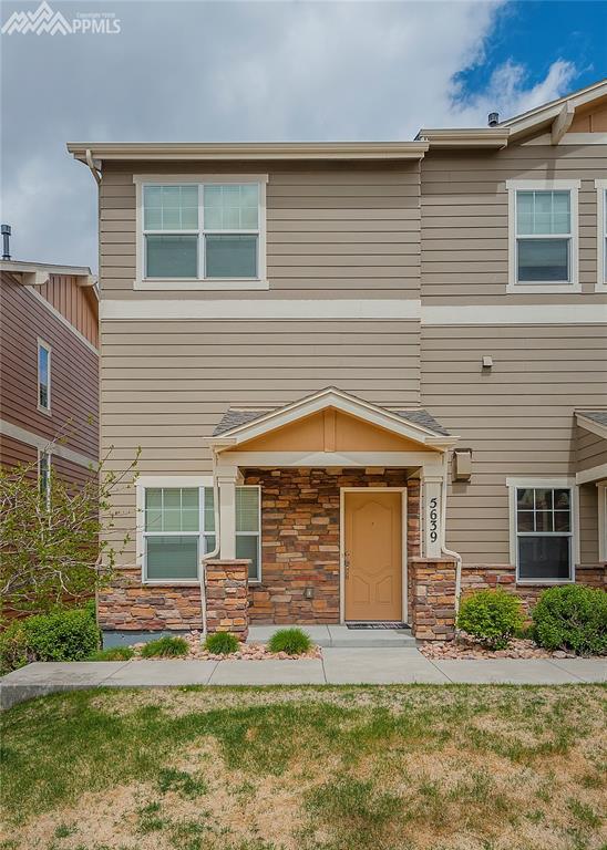 5639 Celtic Cross Grove - Photo 1