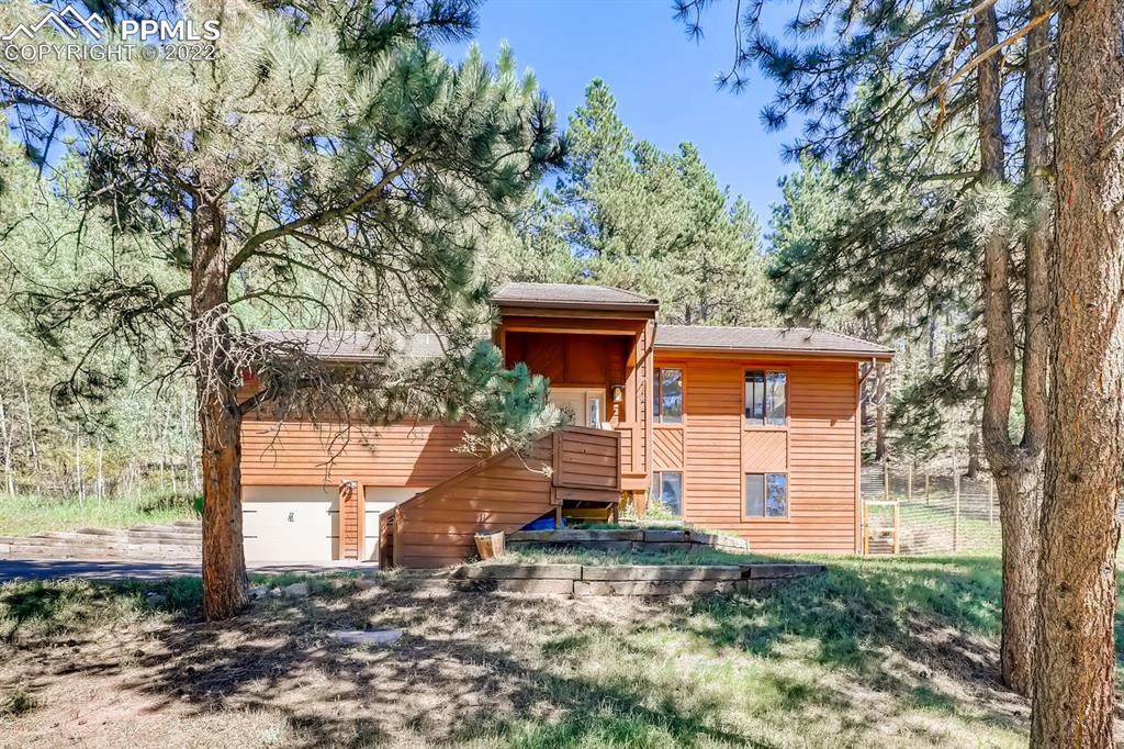 905 Sun Valley Drive - Photo 1