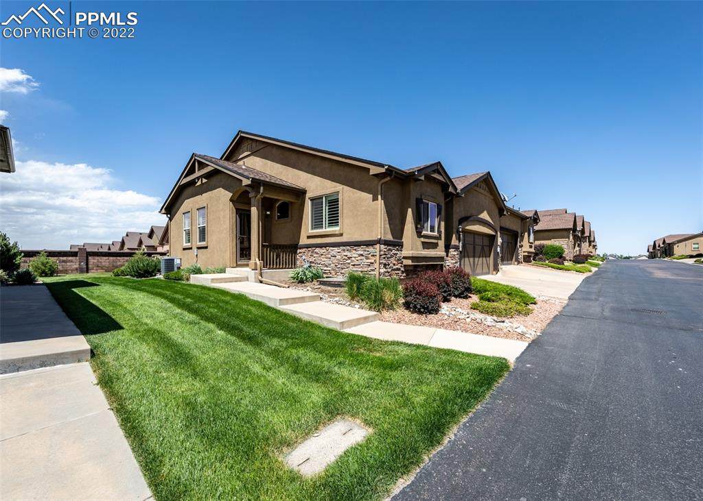 7622 Derringer Point - Photo 1