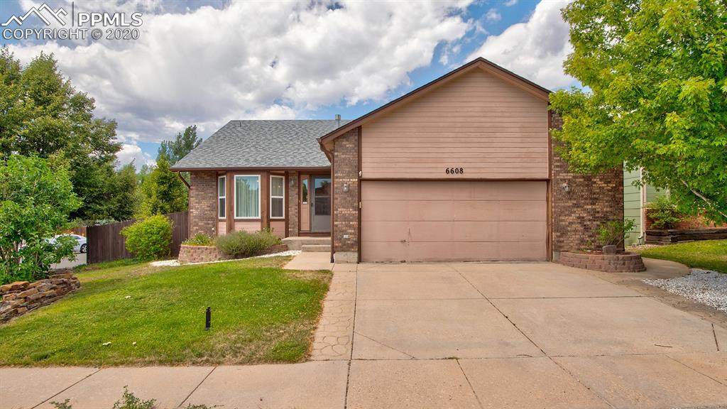 6608 Sleeping Giant Drive - Photo 1