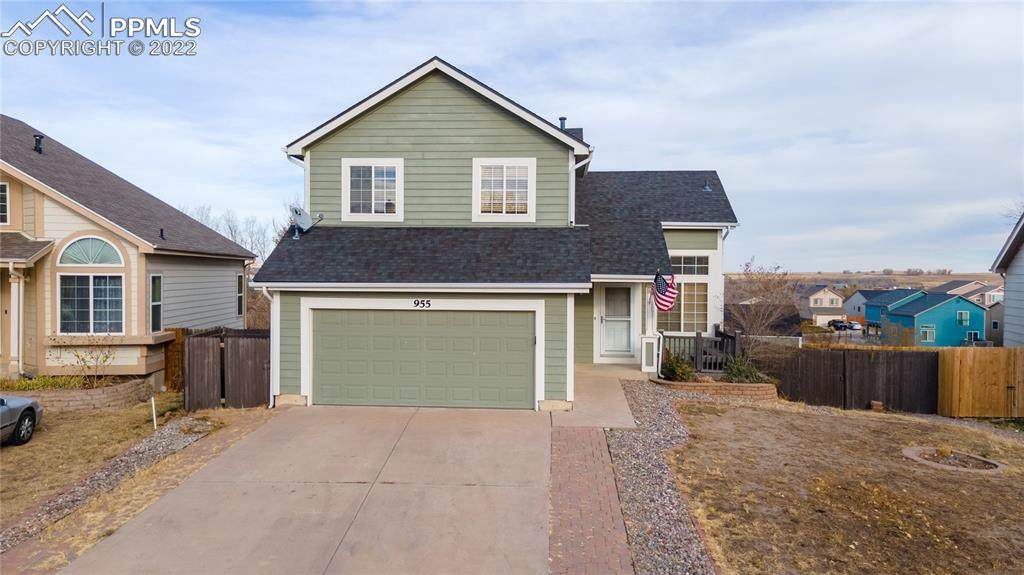 955 Ridgebury Place - Photo 1