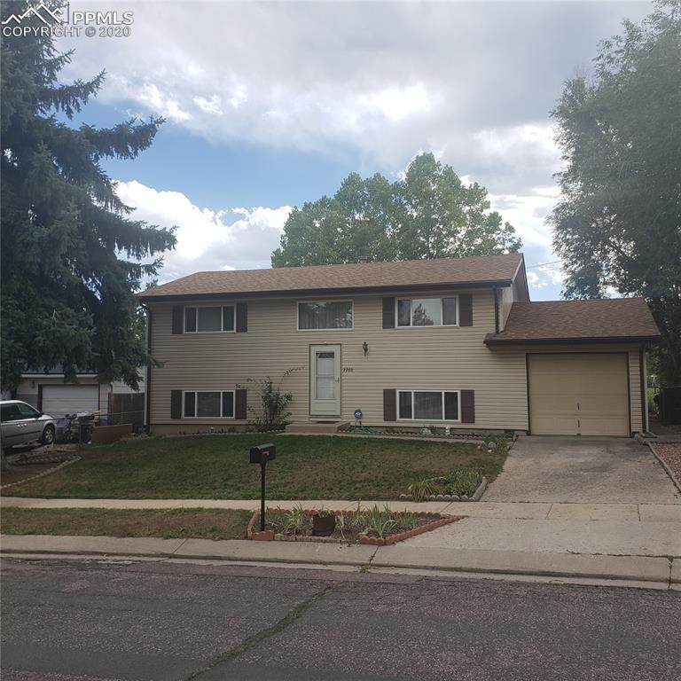 2260 Fernwood Drive - Photo 1