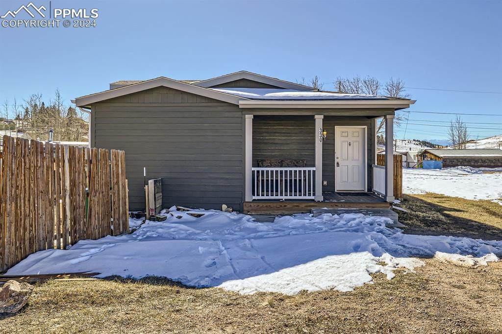 330 Carr Avenue - Photo 1