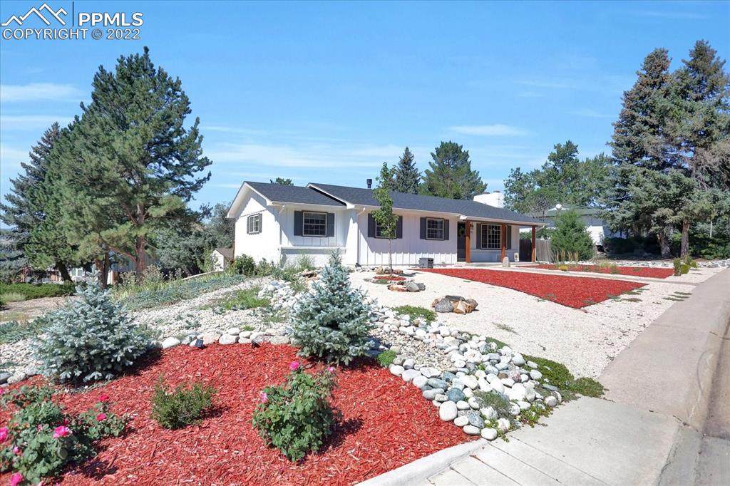 391 Burgess Drive - Photo 1
