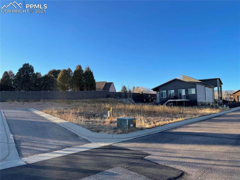 1950 Mesa Park View - Photo 1