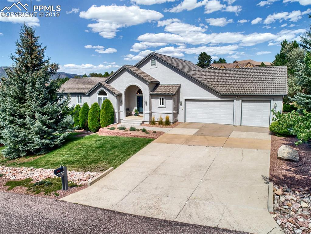 30 Palm Springs Drive - Photo 1