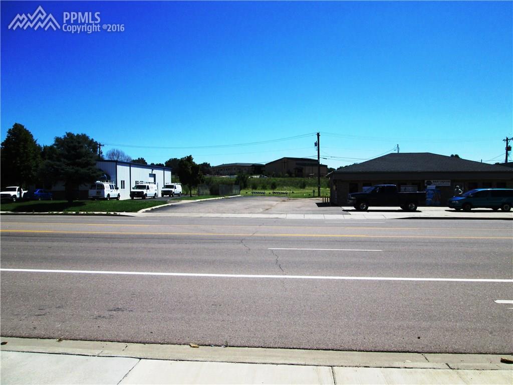 1875 Main Street - Photo 1