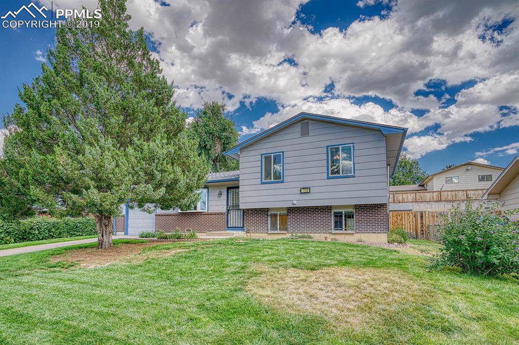 728 Squire Street - Photo 1
