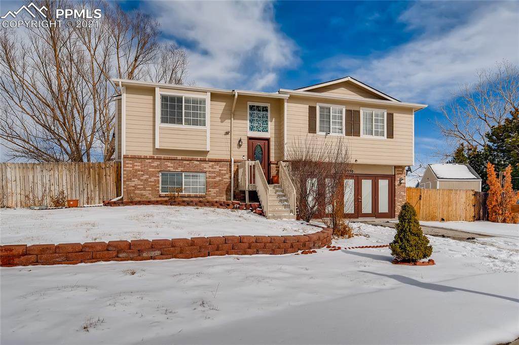 9530 Oak Tree Court - Photo 1