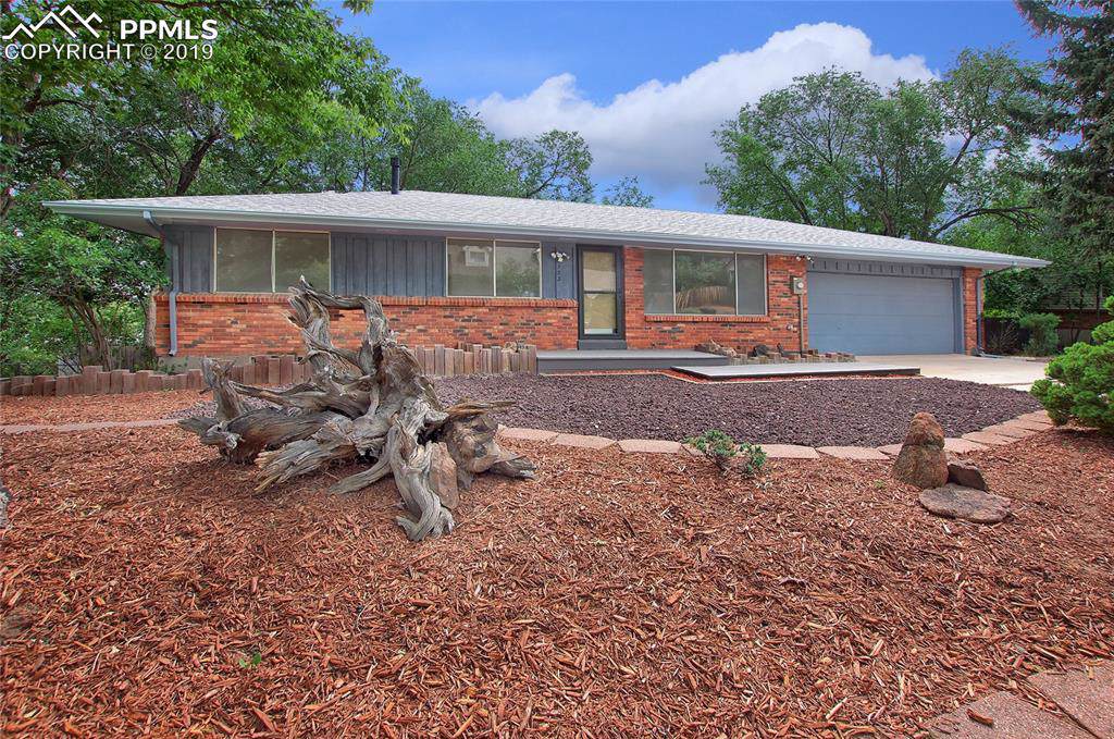 173 Clarksley Road - Photo 1