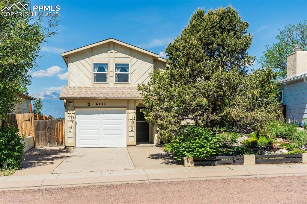 6430 Chantilly Place - Photo 1