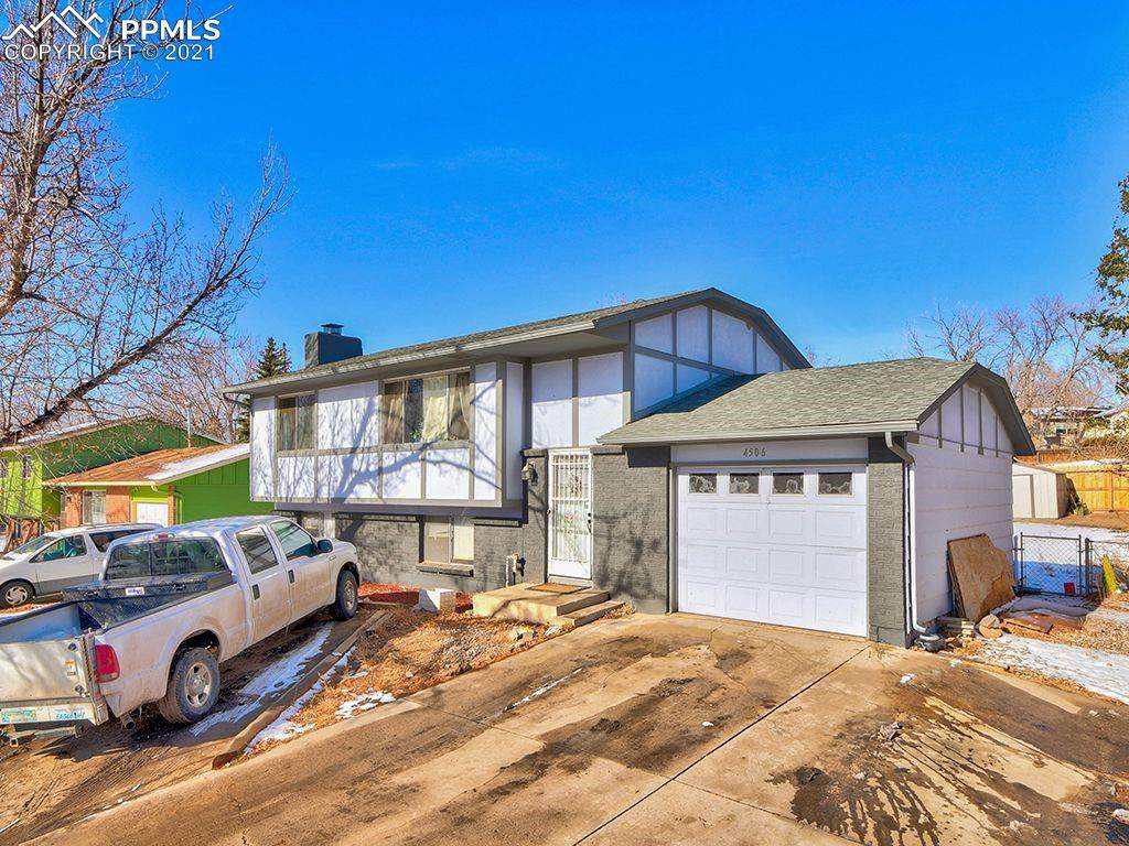 4506 Palmer Park Boulevard - Photo 1