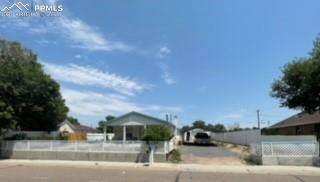 544 Avocado Street - Photo 1