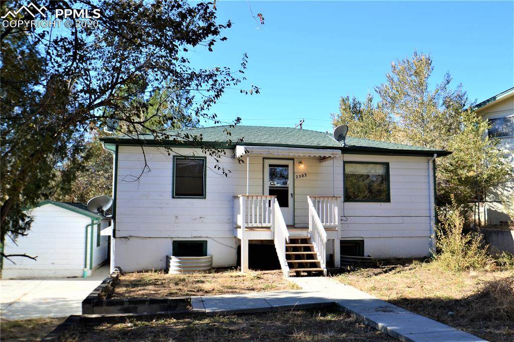 2503 Glen View Avenue - Photo 1