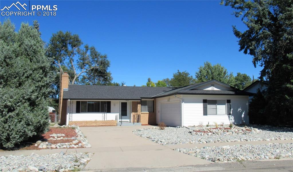 2806 Greenwood Circle - Photo 1