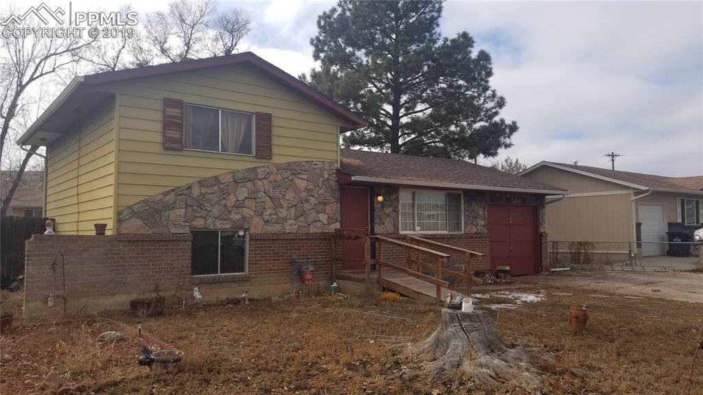 1104 Maxwell Street - Photo 1