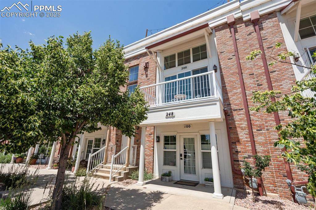 248 Writers Way - Photo 1