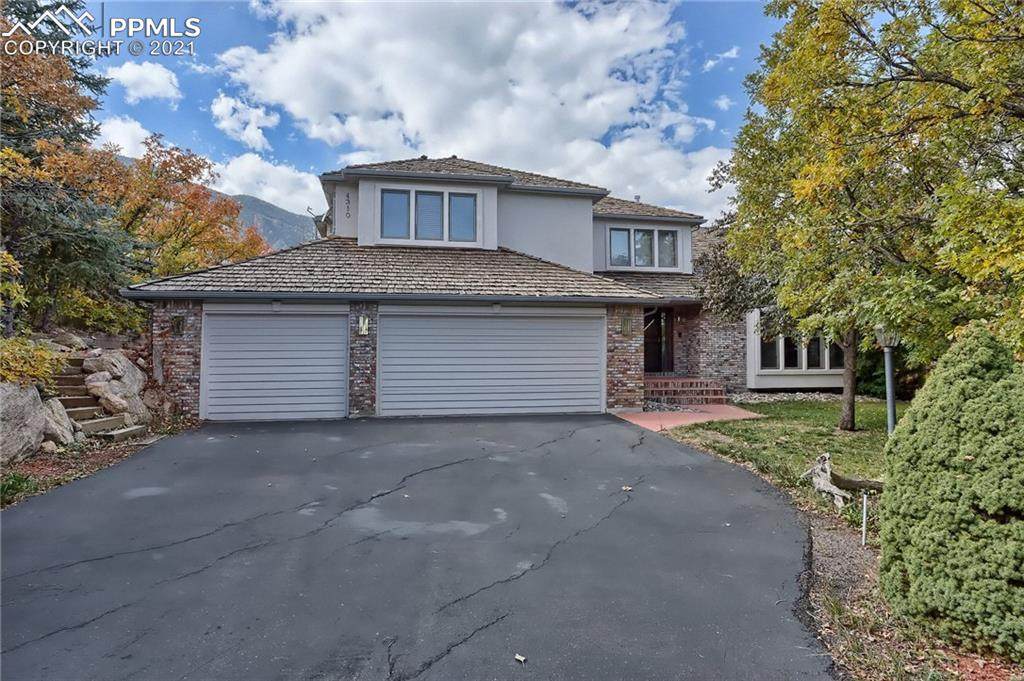 4310 Grantham Court - Photo 1
