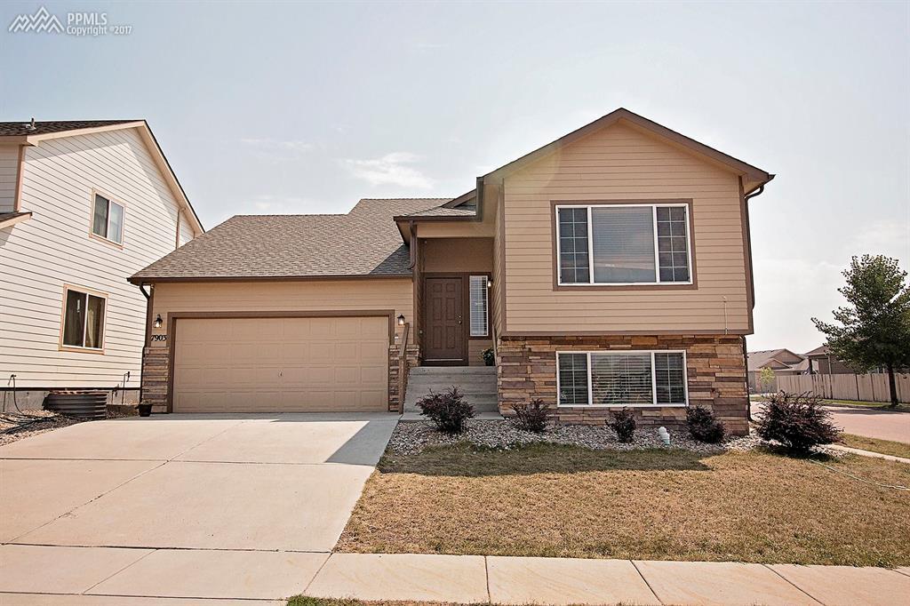 7903 Superior Hill Place - Photo 1