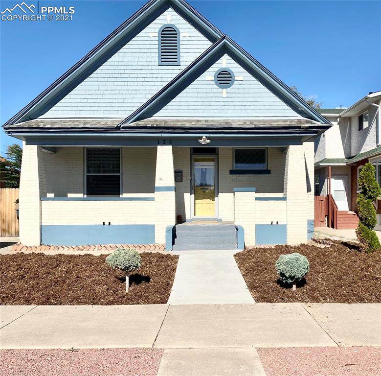 121 Lake Avenue - Photo 1