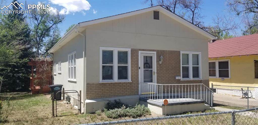 228 Hancock Avenue - Photo 1