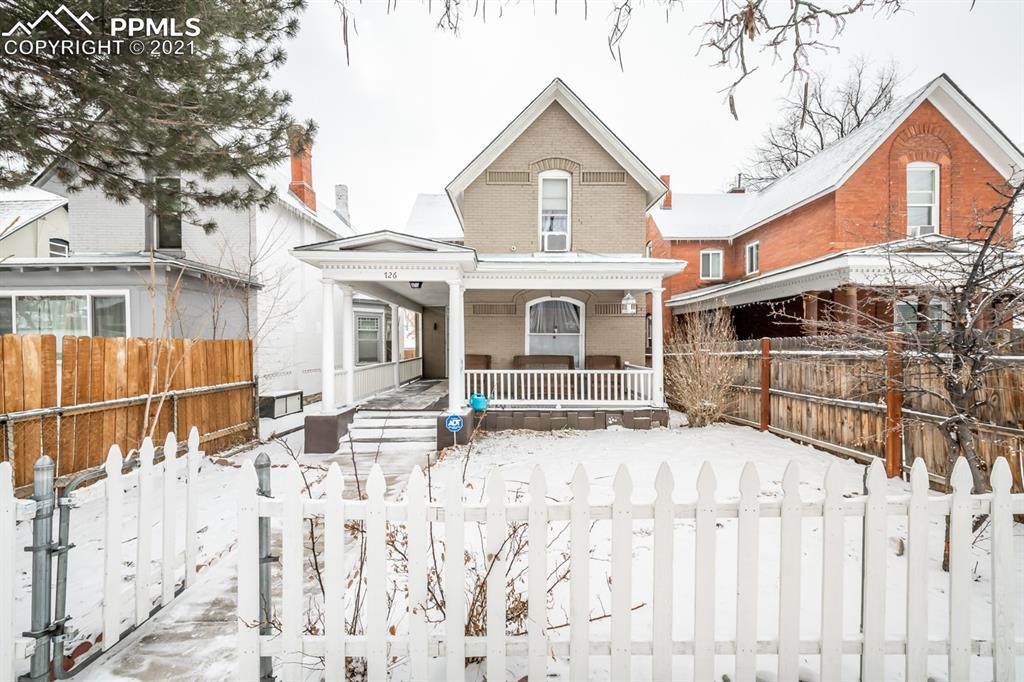 726 13th Street - Photo 1