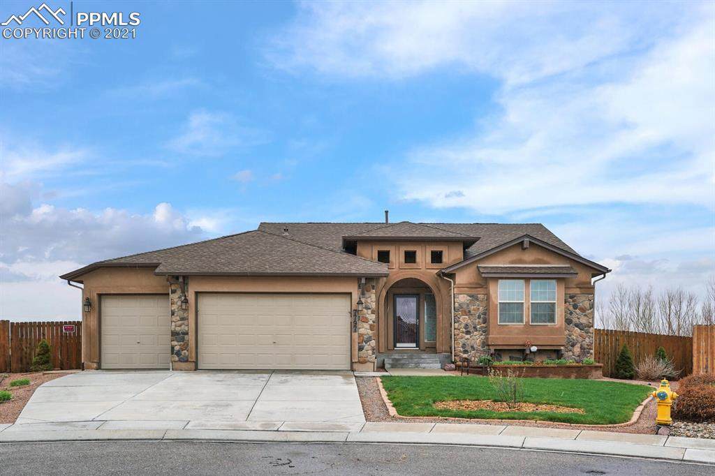 7797 Desert Wind Drive - Photo 1