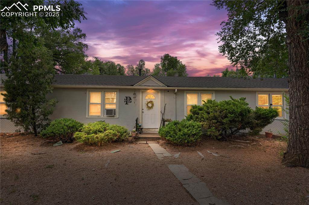 317 Harrison Street - Photo 1