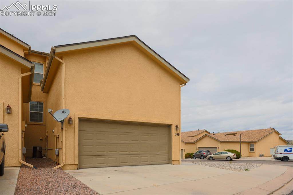 608 Bosque Vista Point - Photo 1