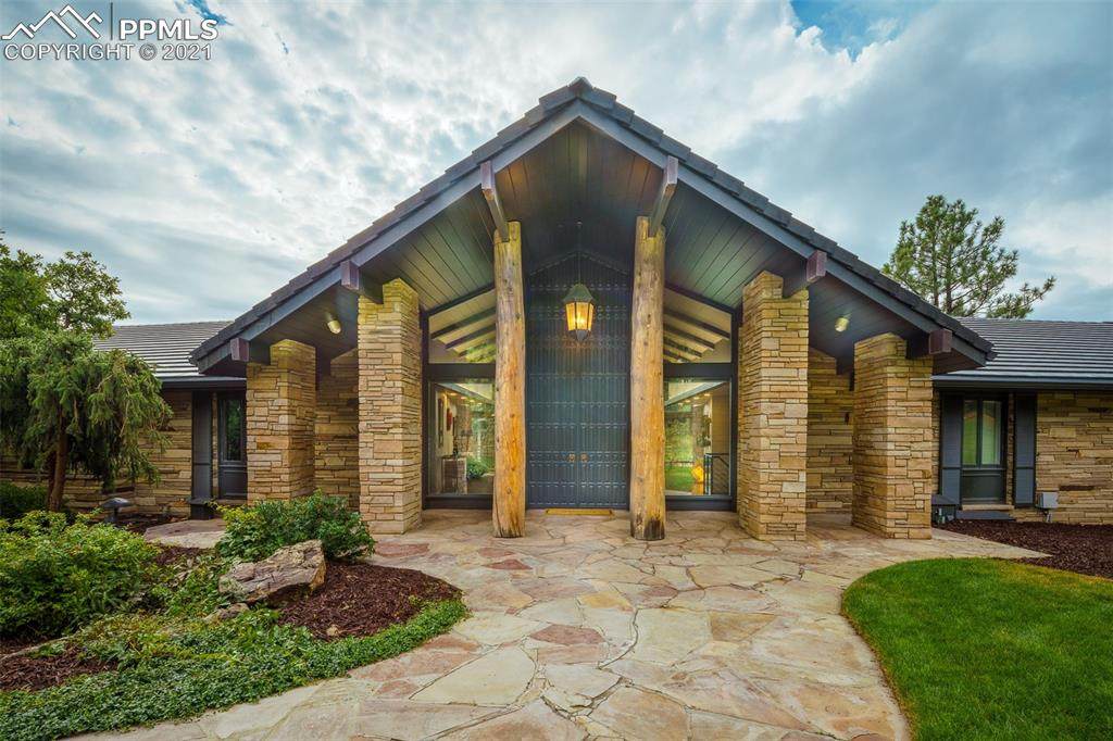 11 Pine Road - Photo 1