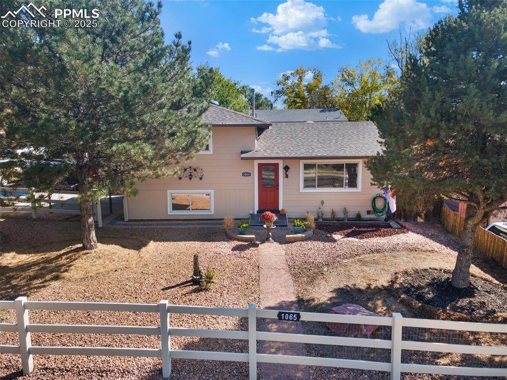 1065 19th Street - Photo 1