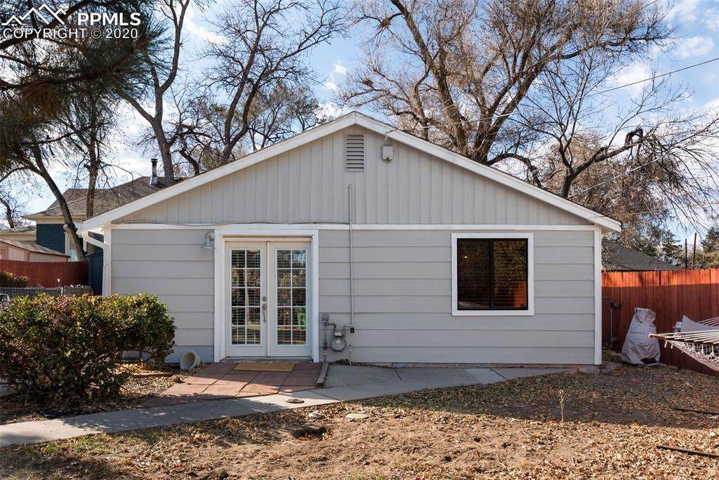 328 Hancock Avenue - Photo 1