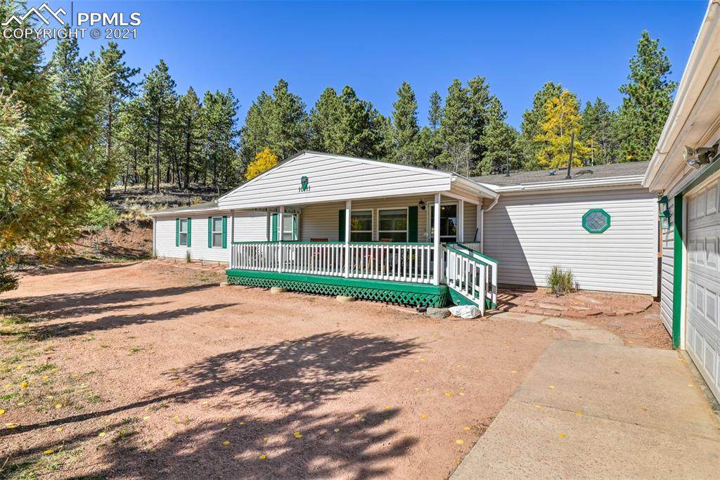 1011 Bison Creek Trail - Photo 1
