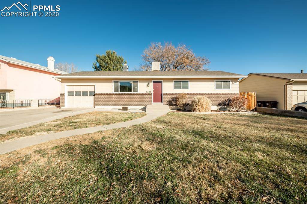 3505 White Pine Court - Photo 1