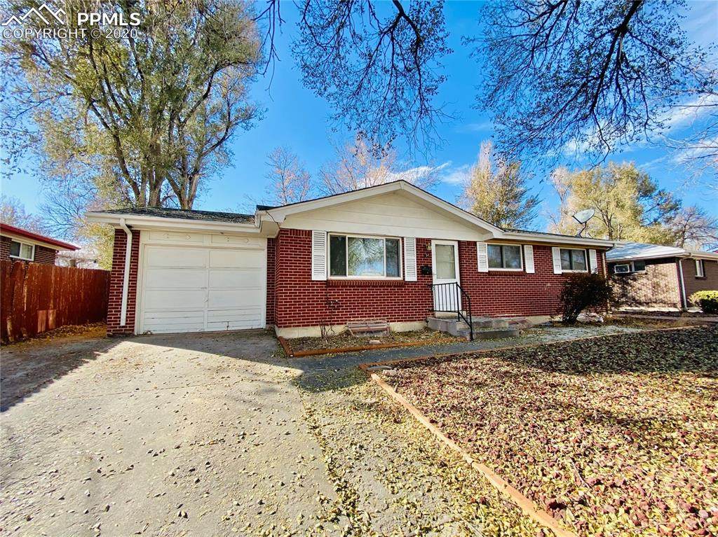 32 Chelton Avenue - Photo 1