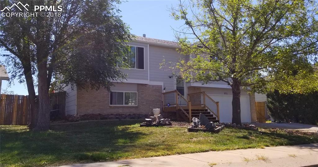 971 Daffodil Street - Photo 1