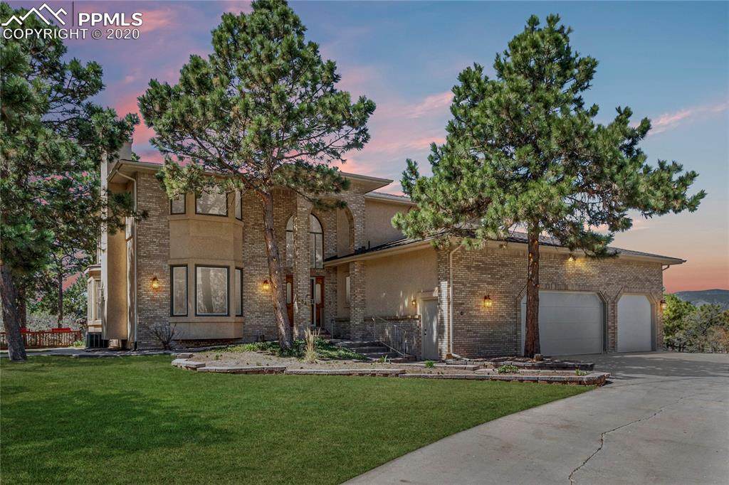 1545 Outrider Way - Photo 1