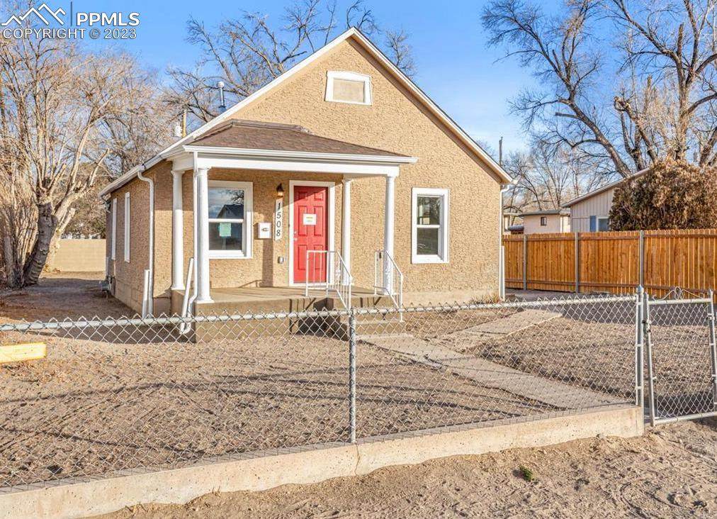 1508 Stone Avenue - Photo 1
