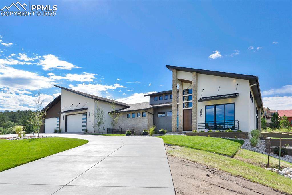 10065 Otero Avenue - Photo 1