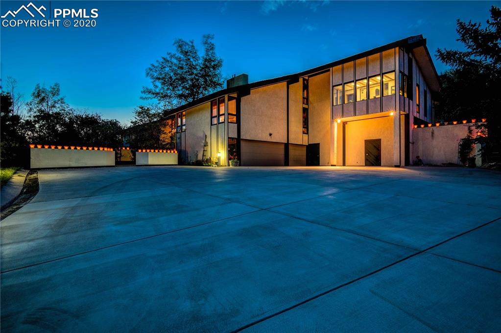 3620 Saddle Rock Court - Photo 1