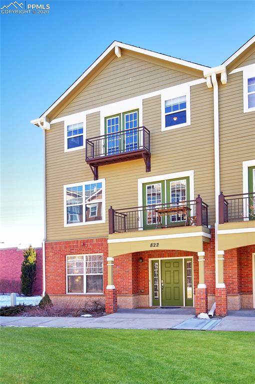 822 Victoria Ridge Point - Photo 1
