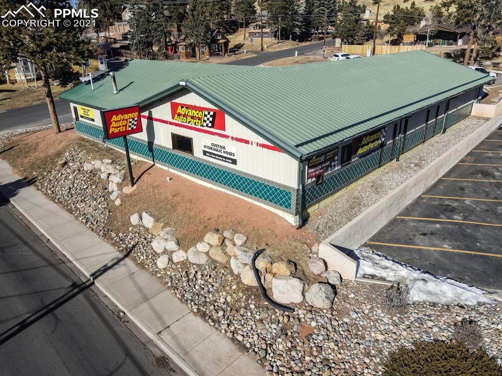 520 Midland Avenue - Photo 1