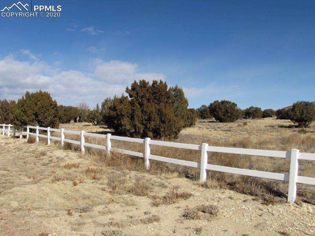 1760 Top Notch Trail - Photo 1