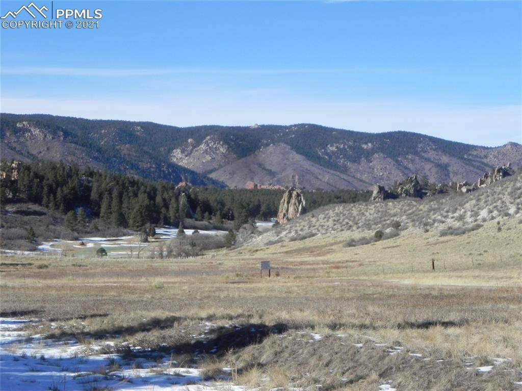 4964 Comanche Drive - Photo 1