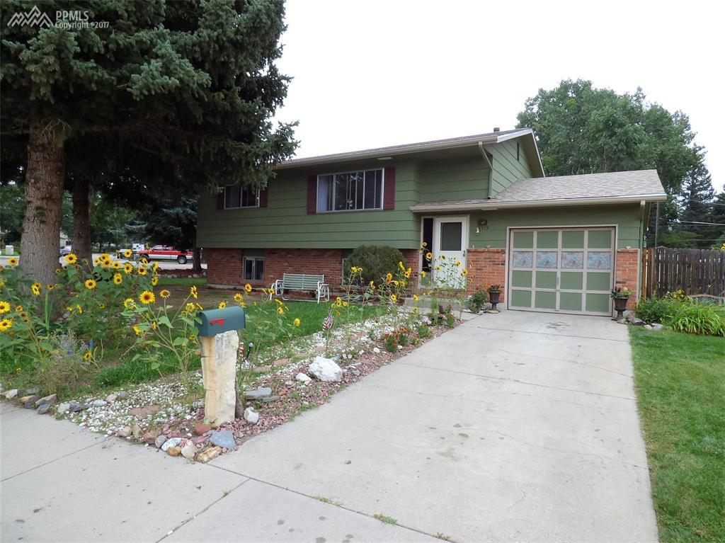 4219 Driftwood Drive - Photo 1