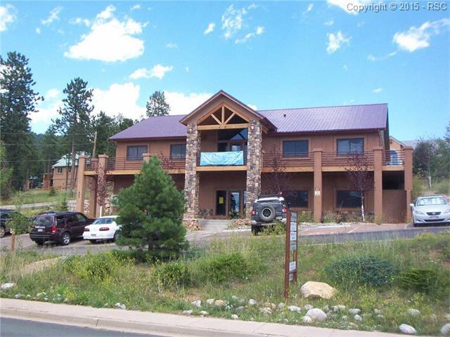 403 Baldwin Street - Photo 1
