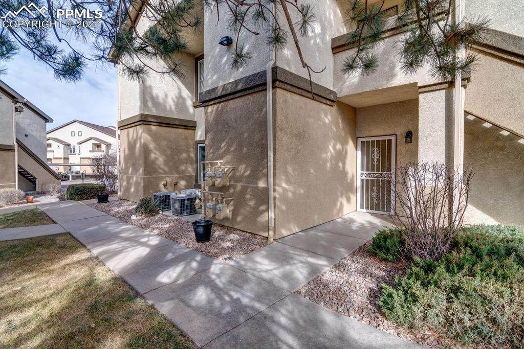 3748 Riviera Grove - Photo 1